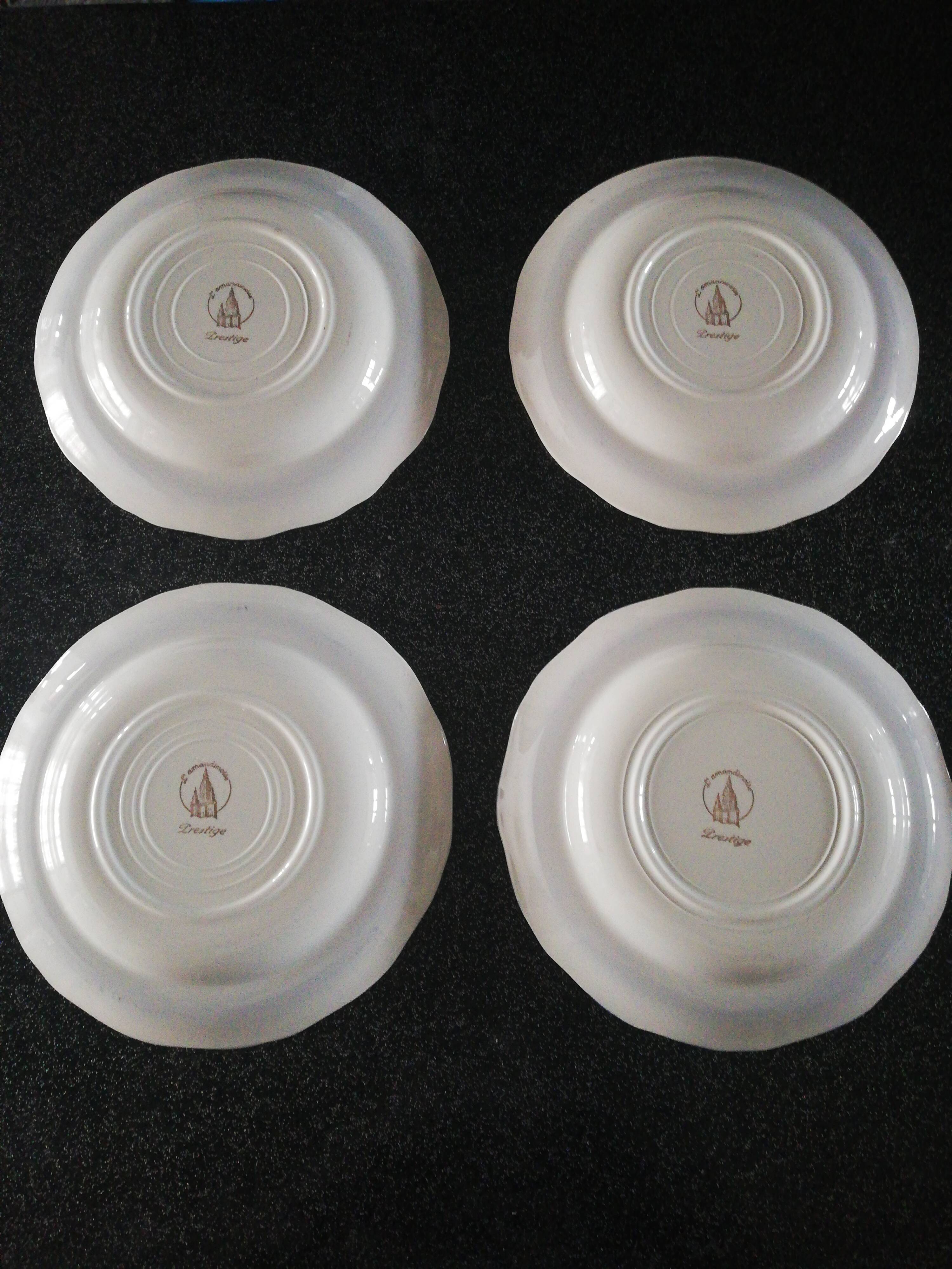Set of 4 blue l'amandinoise Prestige plates
