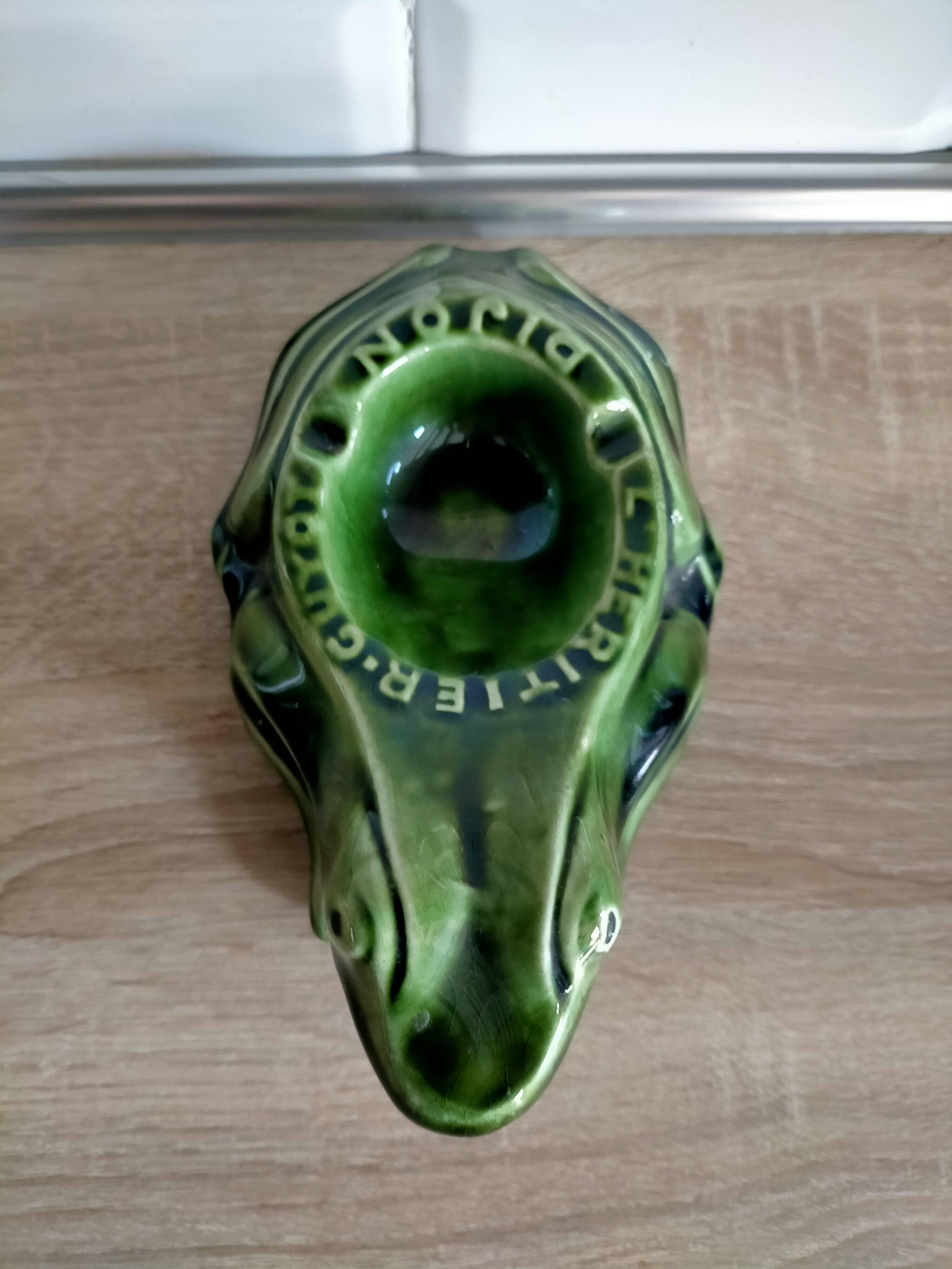 Advertising ashtray the frog
