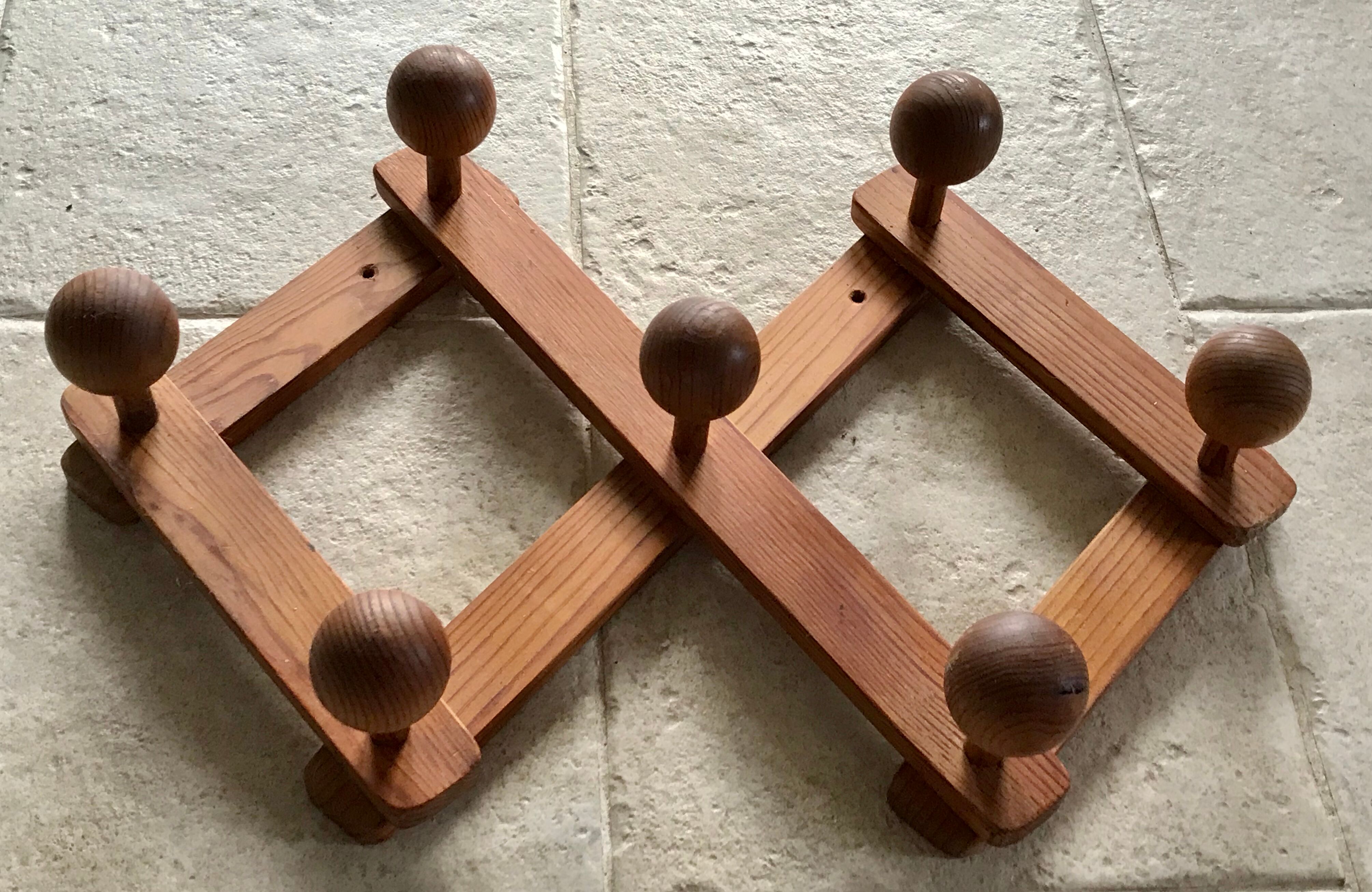 80's wooden extendable patère