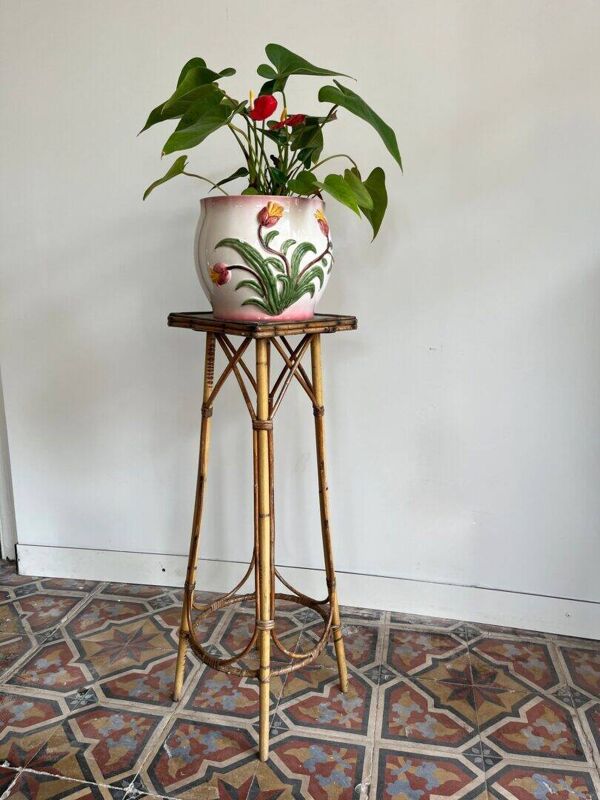 Support de plante en rotin