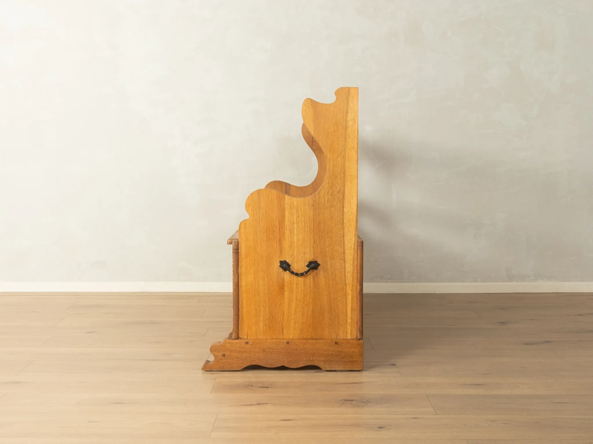 Banc coffre ancien vers 1900, en chêne massif, fait à la main