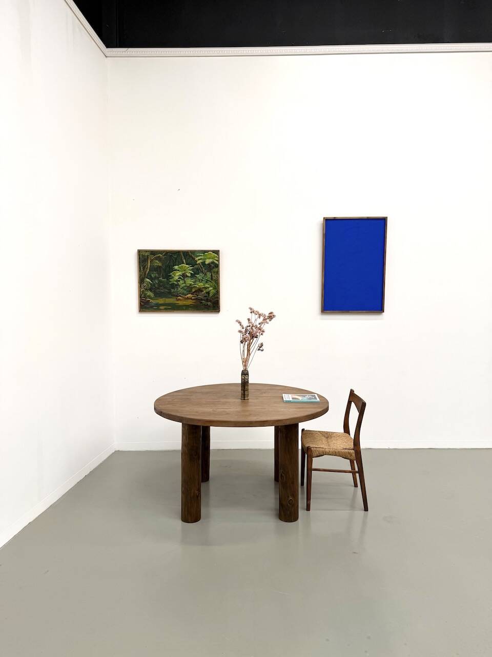 Table ronde années 50 constructiviste noyer