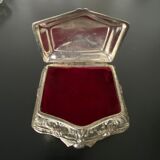 1 silver metal jewelry box