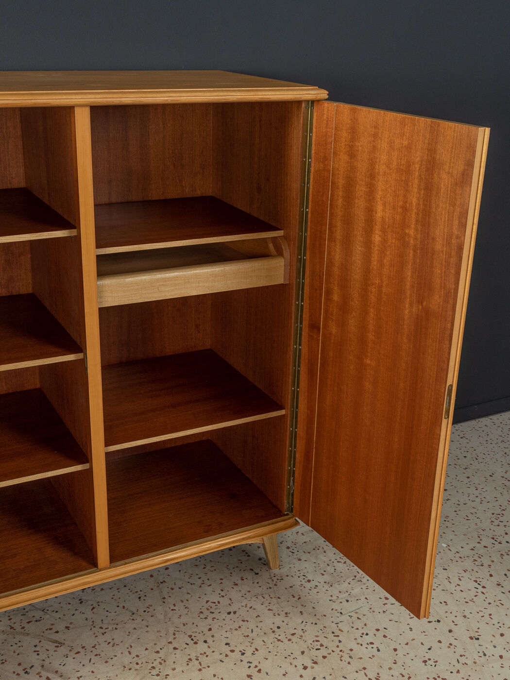 Commode des années 1950