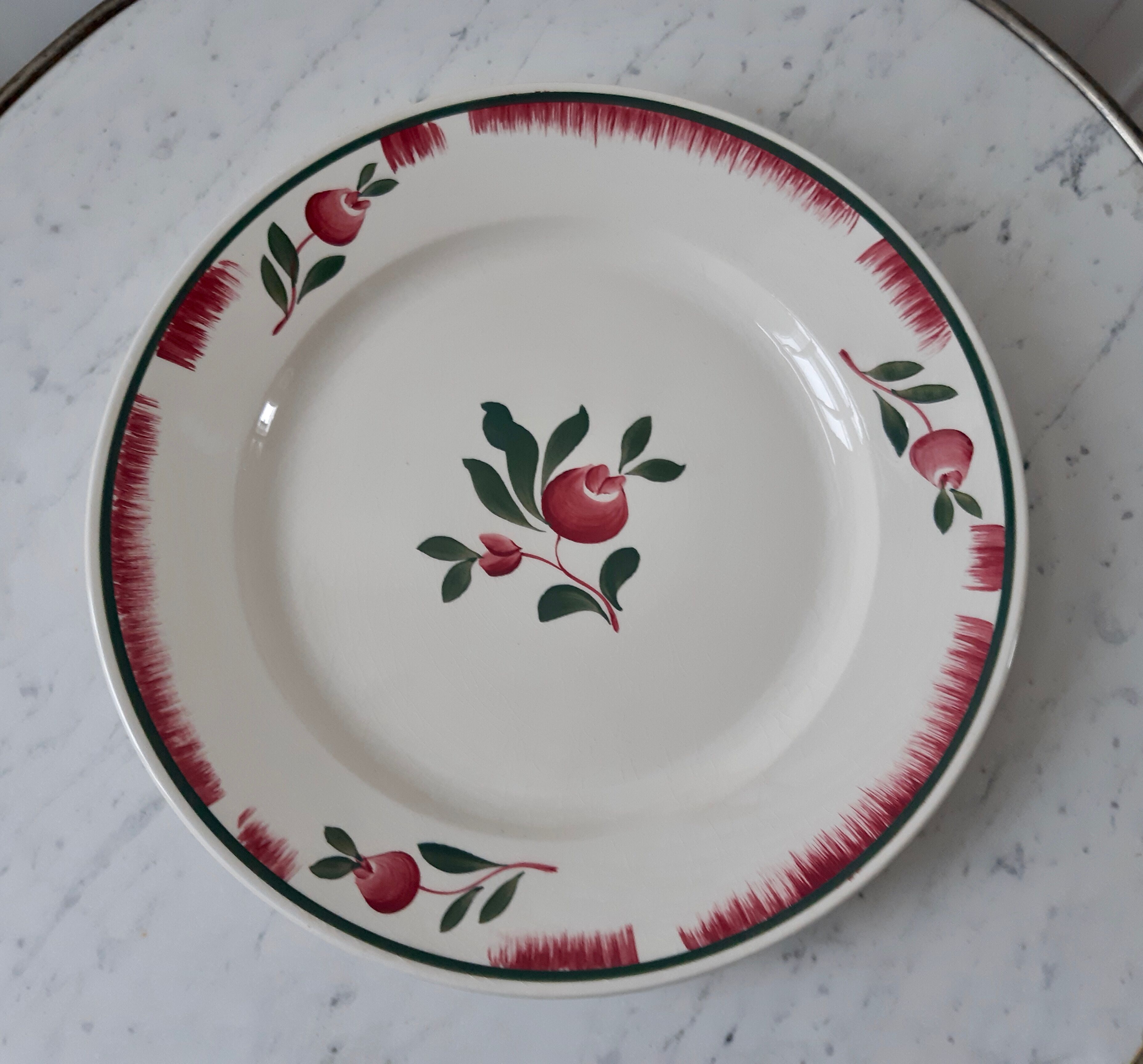 Dish Gien model Saverne