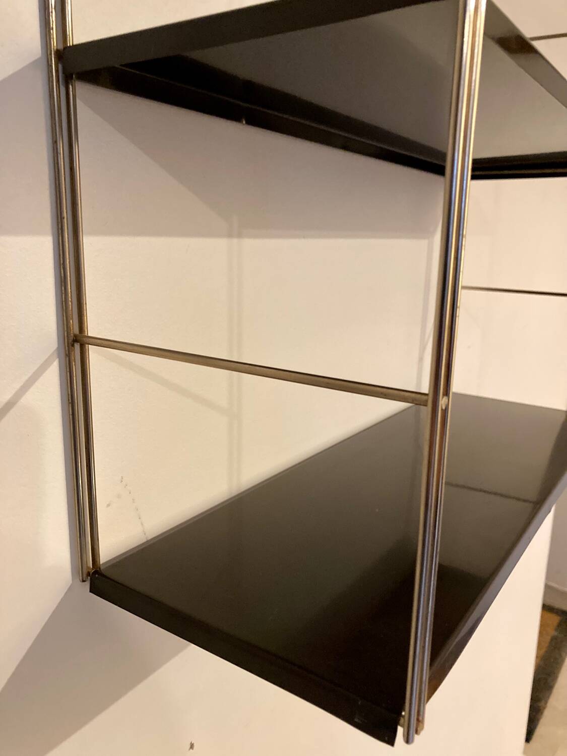 Metal shelves 60