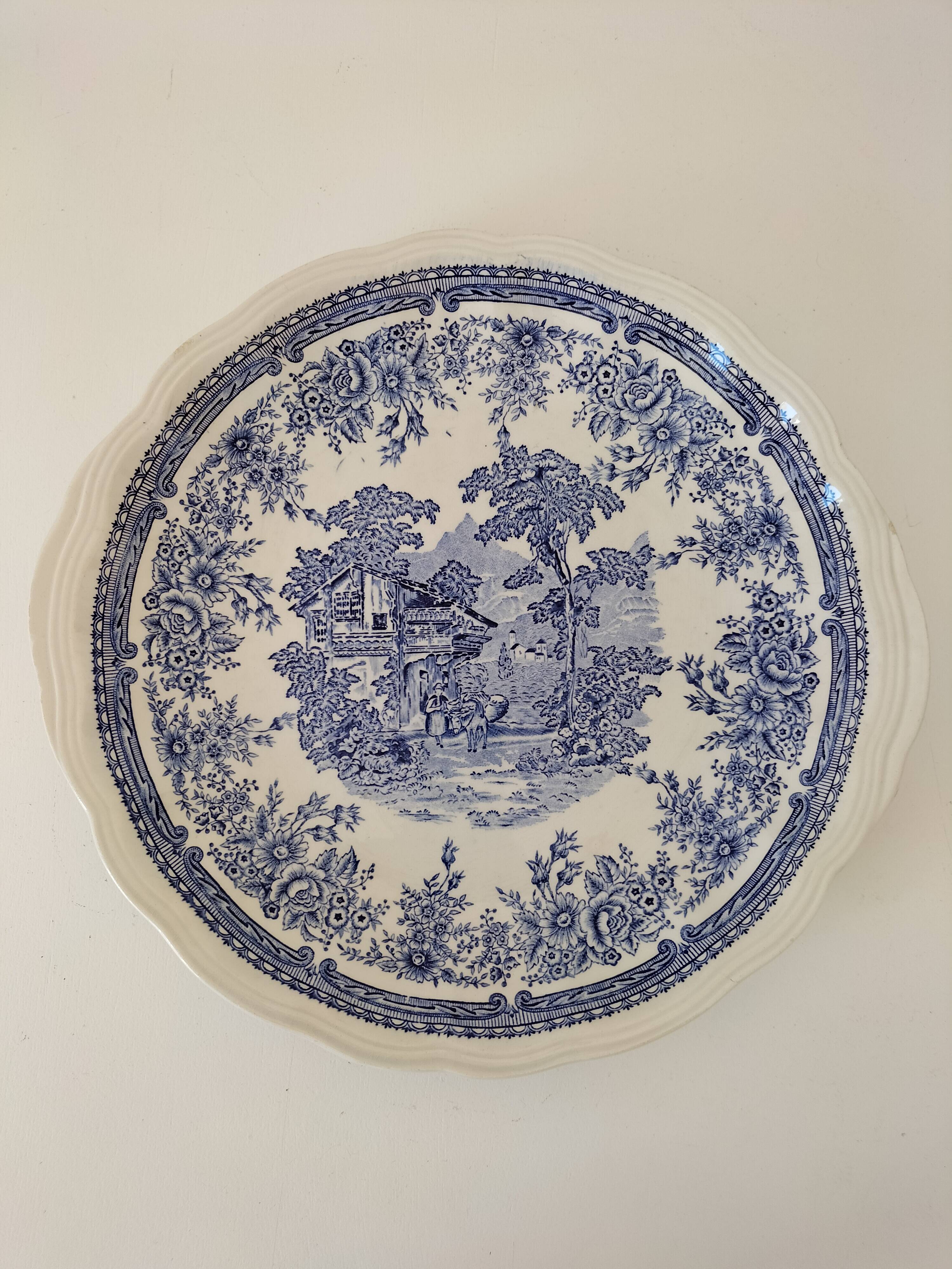 Pastoral blue decor dish, Lunéville earthenware, KG high-fire decor