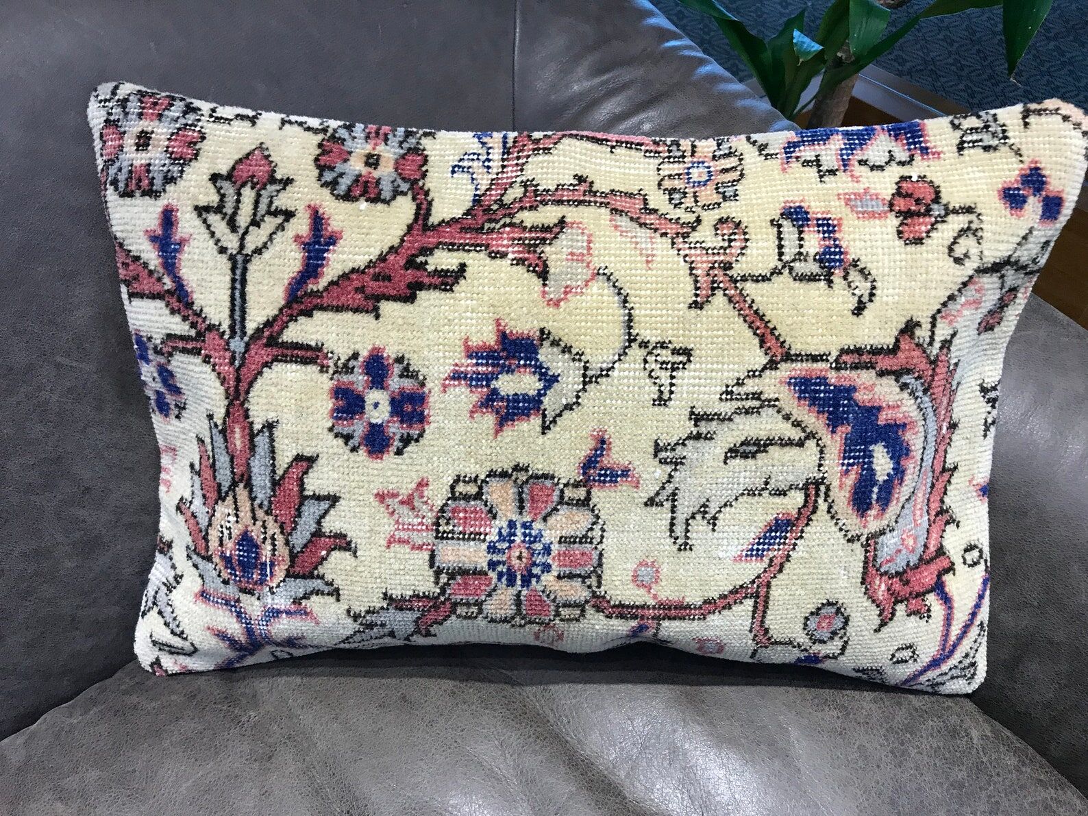 Handmade faded lumbar carpet pillow 40x60cm