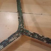 Large bistro pedestal table, 70 cm in diameter, circa 1900.