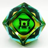 Cendrier ou vide-poches en verre de Murano à multiples facettes, années 1960, créé par Flavio Poli pour Seguso. Fabriqué en Italie.