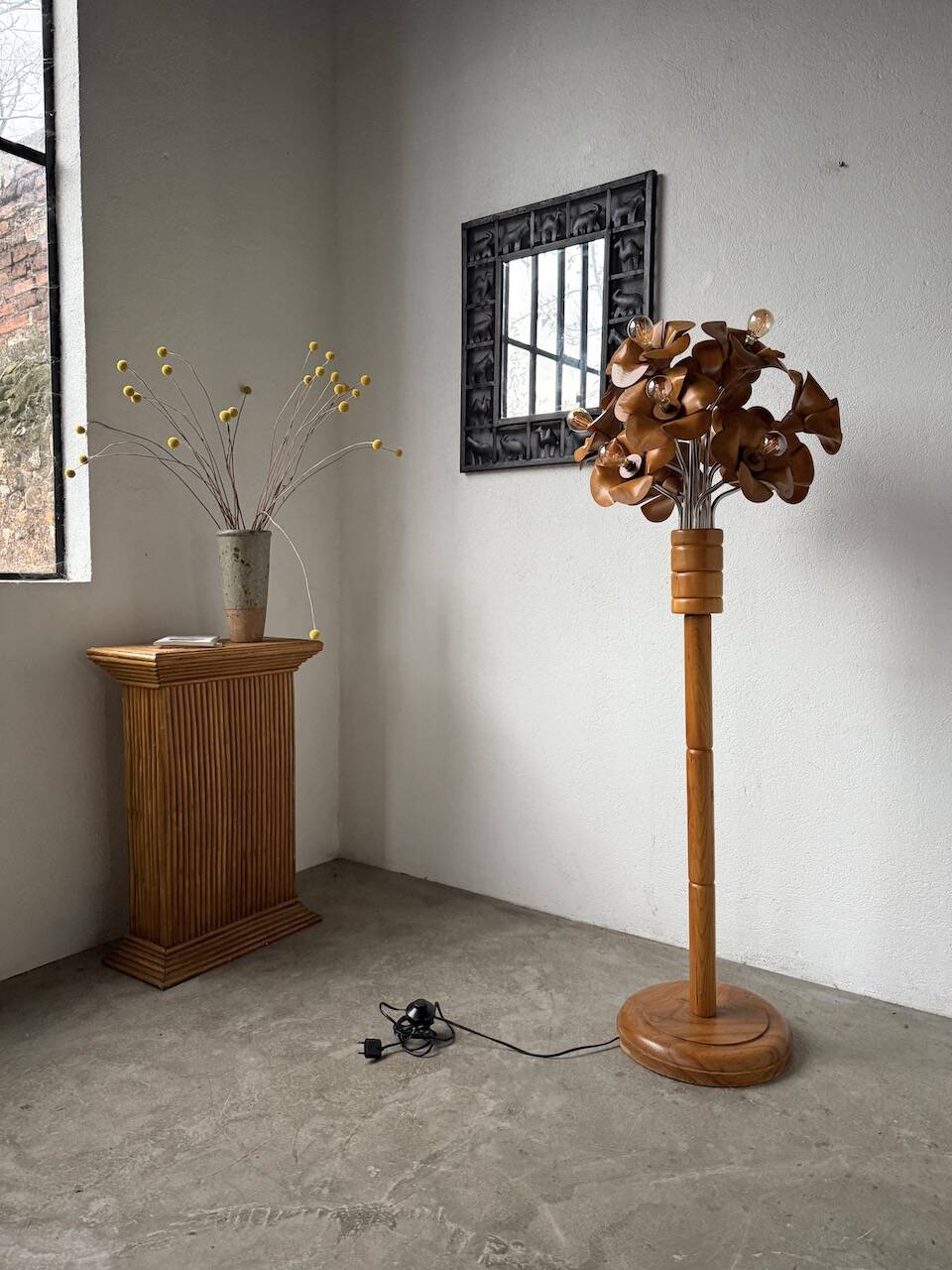 Ornamental floor lamp with "flower" patterns from the 1970s.