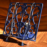 Cast iron lectern