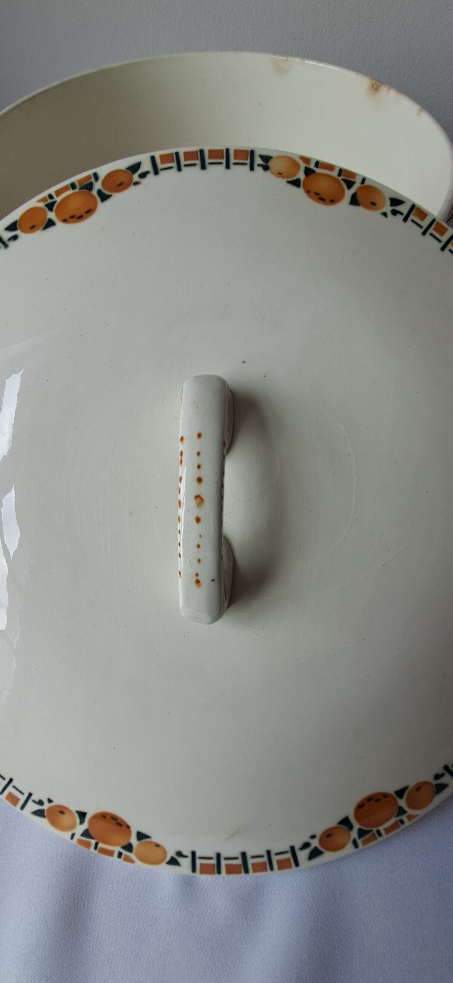 Old model vegetable dish Cotentin from the St Amand factory.