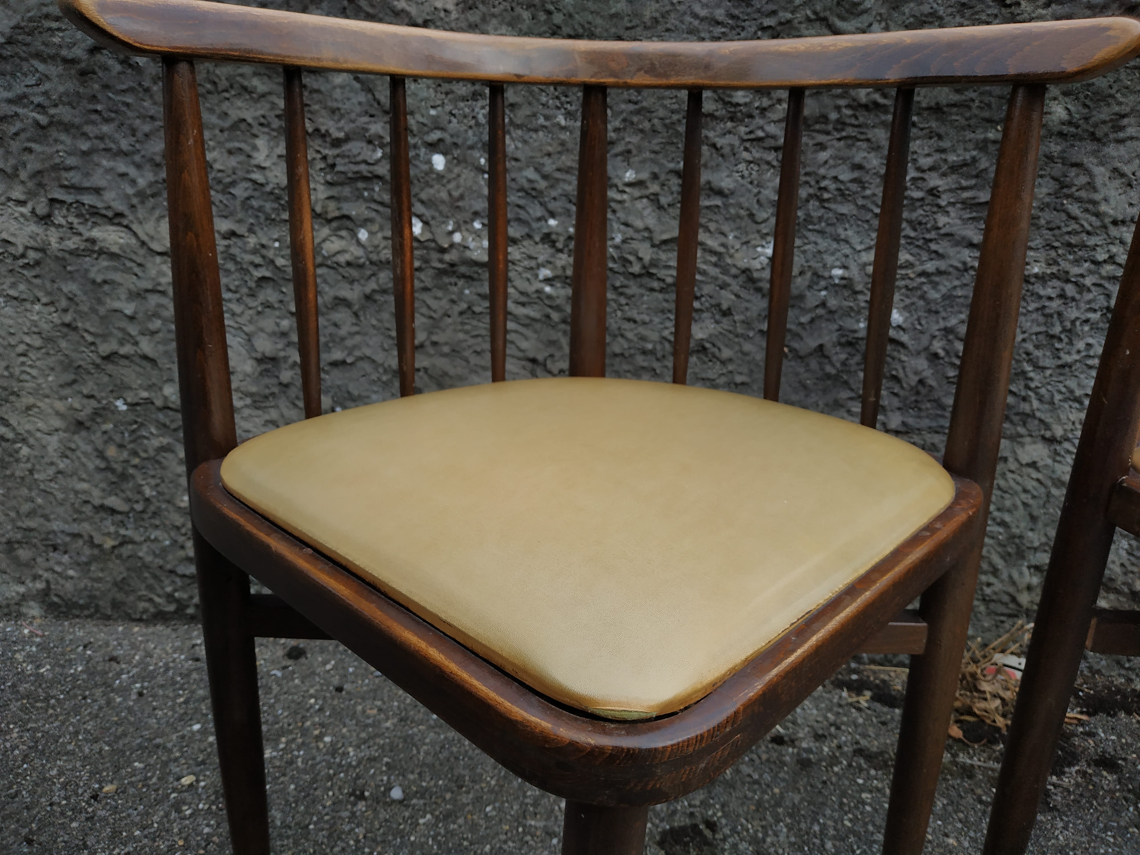 Table and chairs Thonet years 60