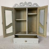 Glazed cabinet
