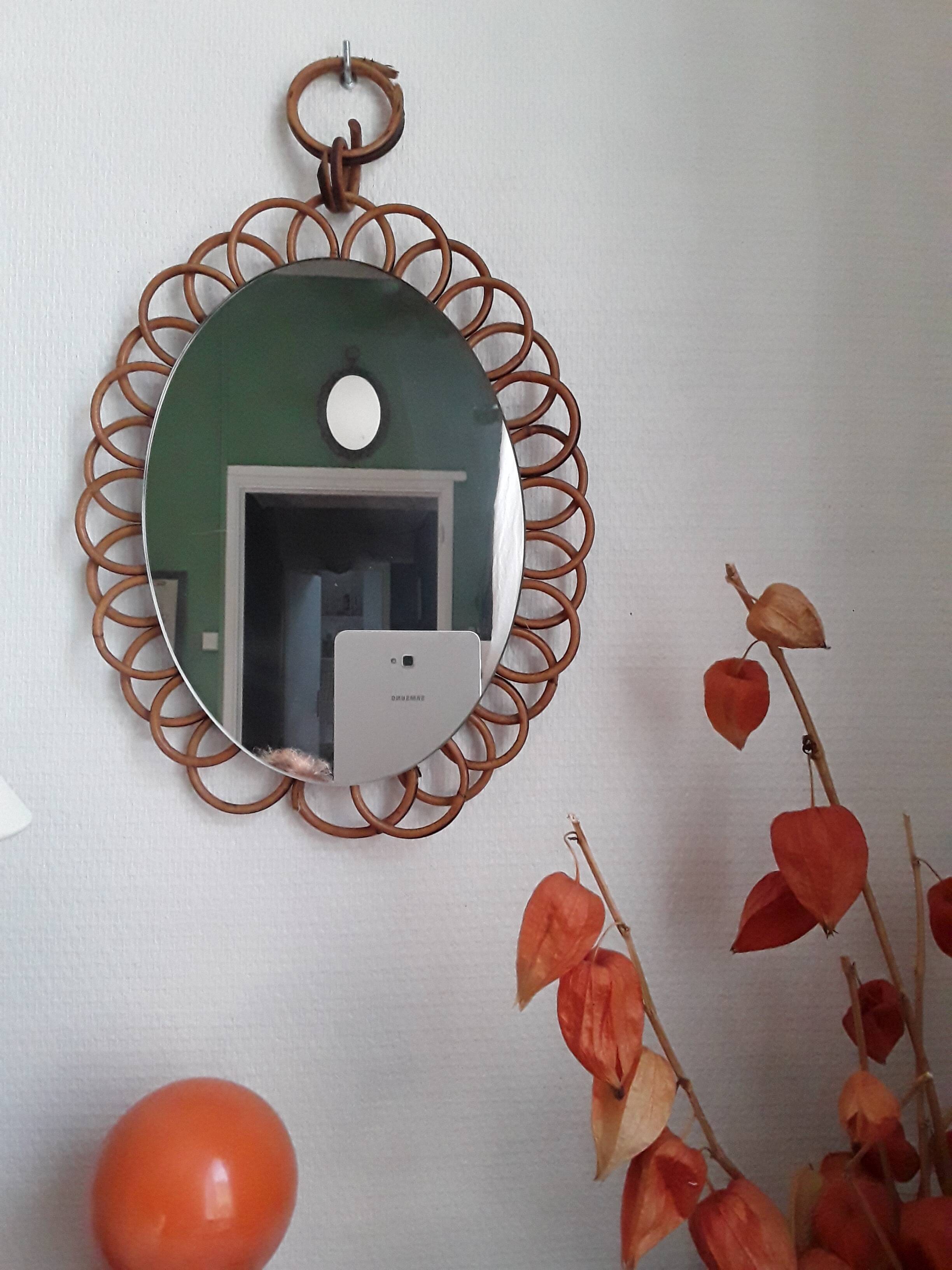 Miroir marguerite vintage en rotin
