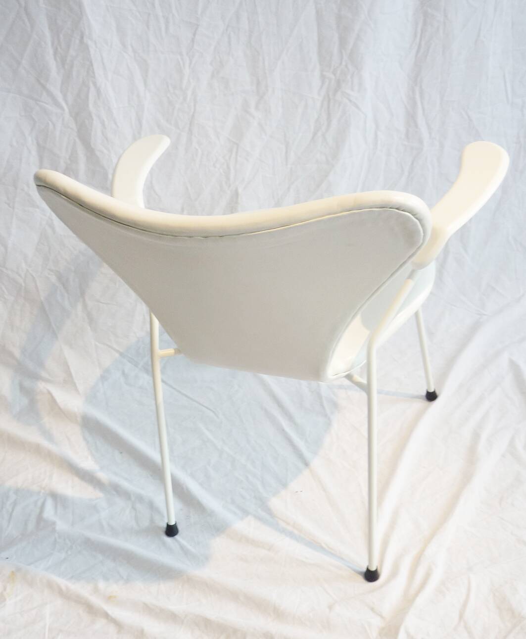 Chair Mod. 3207 Arne Jacobsen white leather