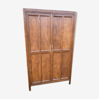 Armoire parisienne