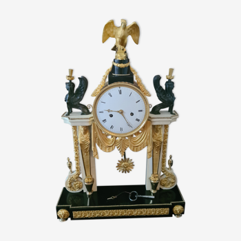 Large portico clock empire era, around 1805.