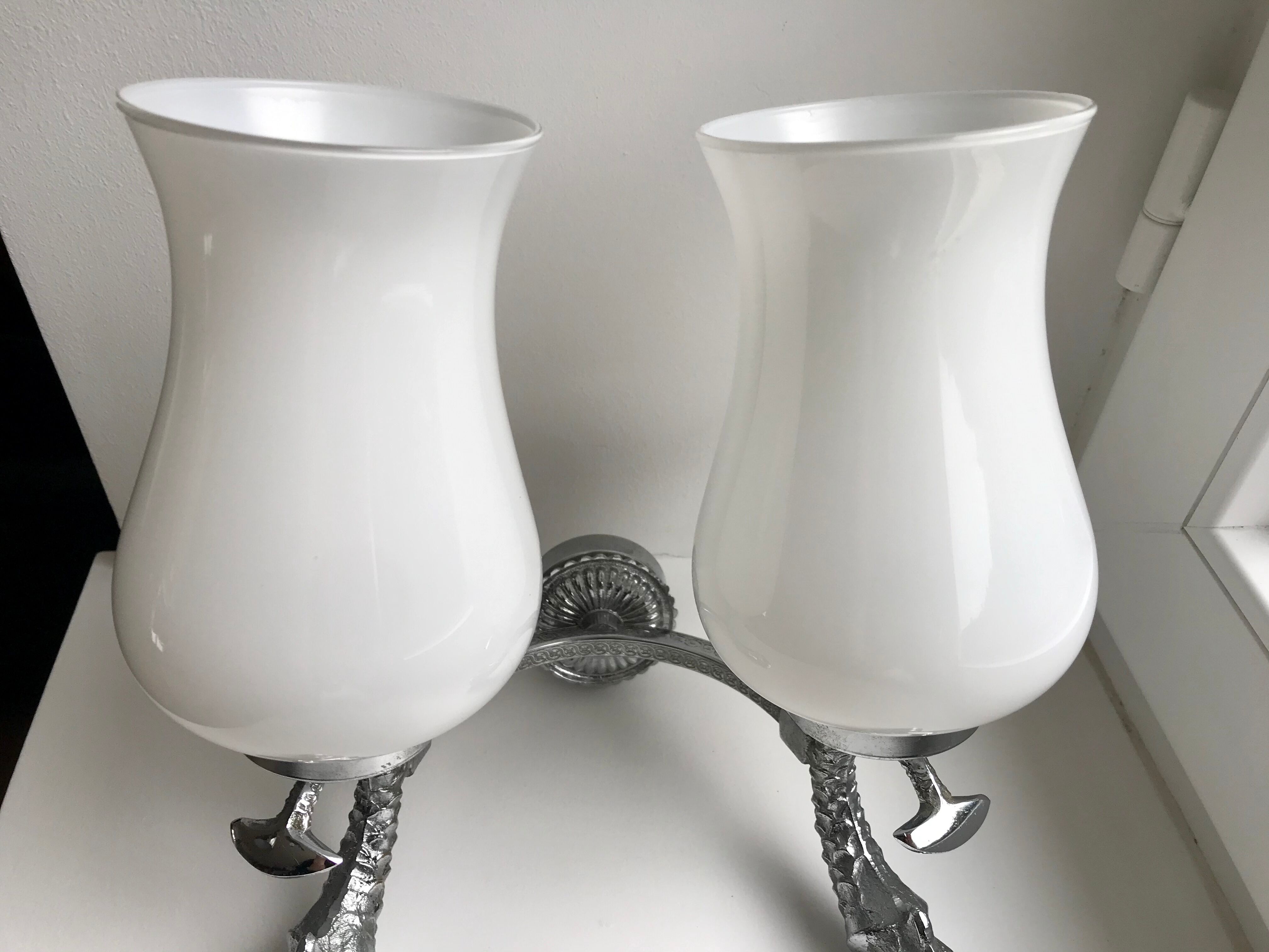 Duo of wall lamps in chrome metal and Opalines Japanese 50s