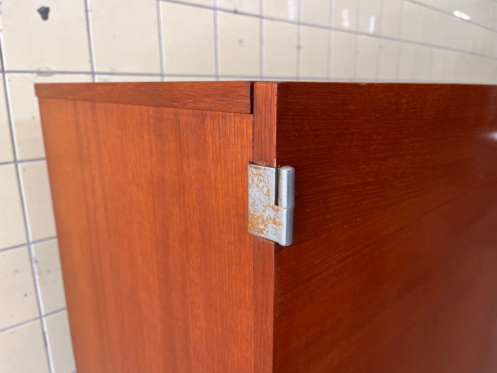 Cabinet par Pierre Guariche pour Meurop