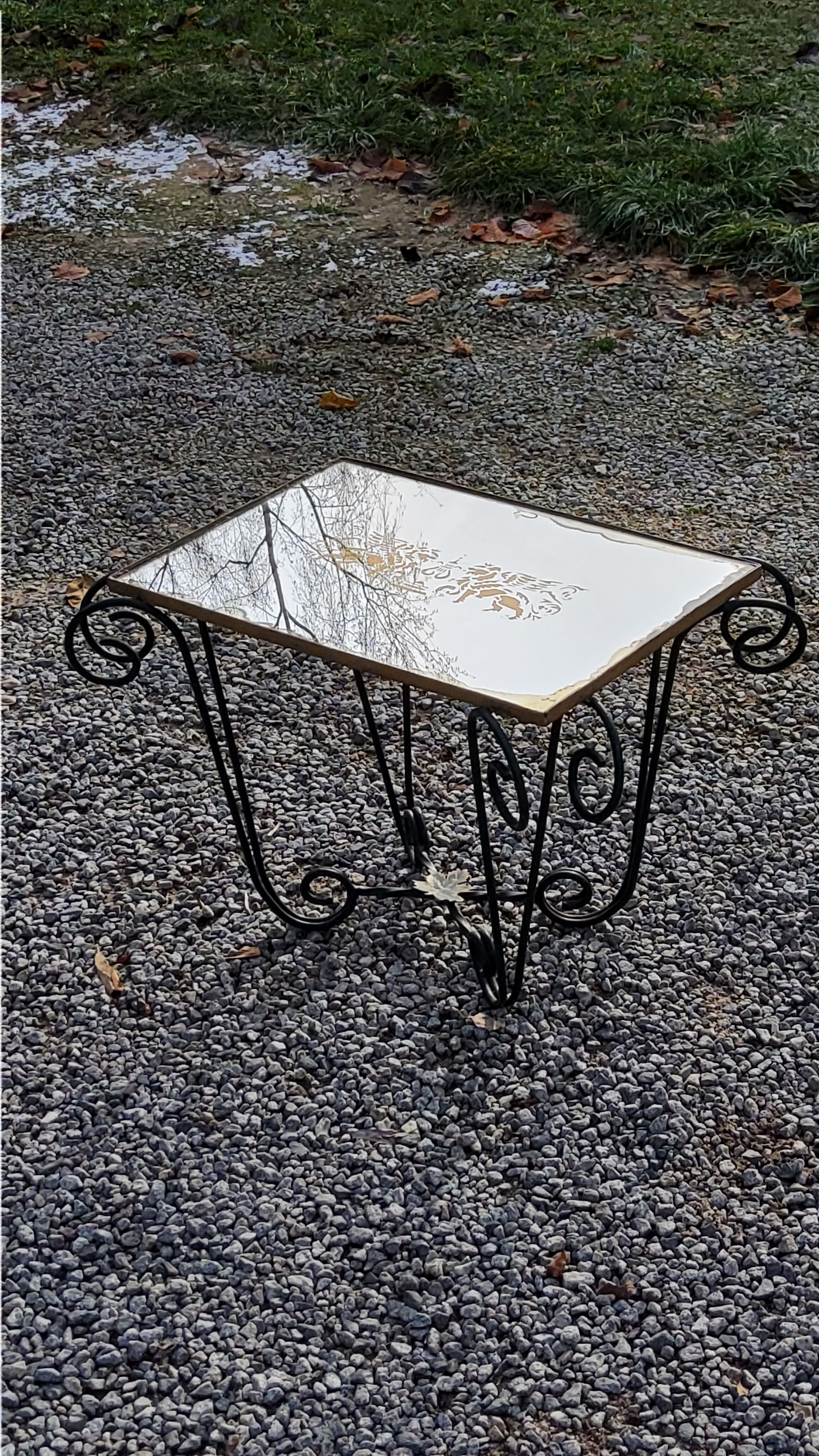 Coffee table end of sofa of the 50s mirror tray base wrought iron