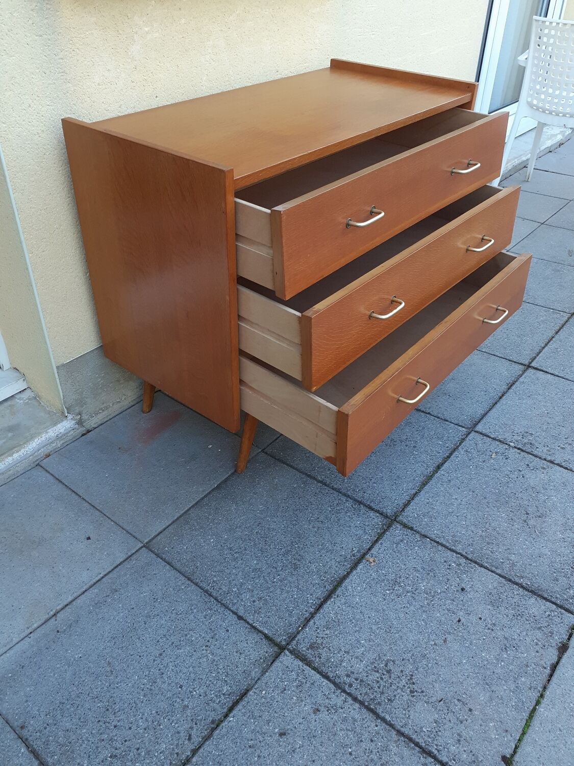 Vintage chest of drawers
