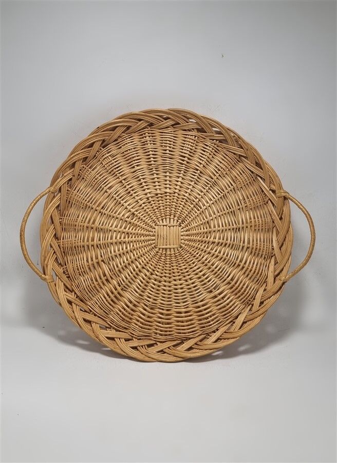 Wicker tray
