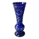 Bohemian cut crystal vase. Notched neck. Sophisticated stars, 26 cm
