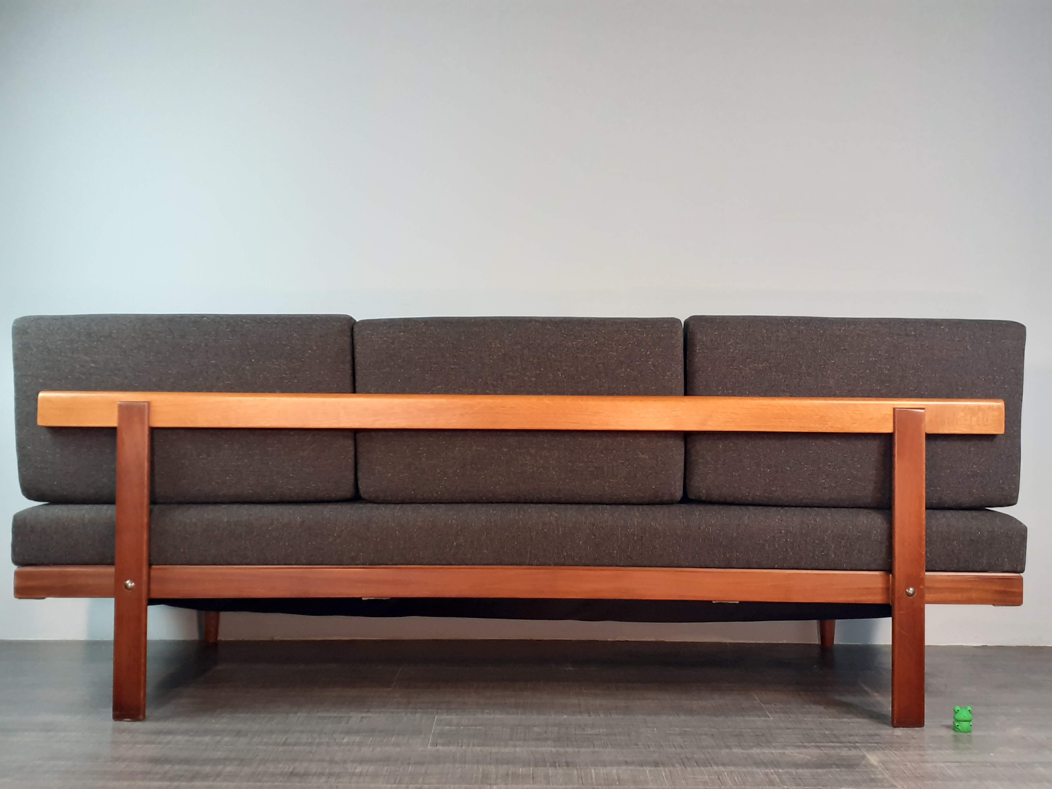 Sofa daybed design Ingmar Relling edition Ekornes 1960s