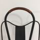 Porte-revues en métal laqué noir et cuir marron