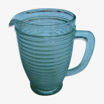 Glass pitcher mold and streak Green