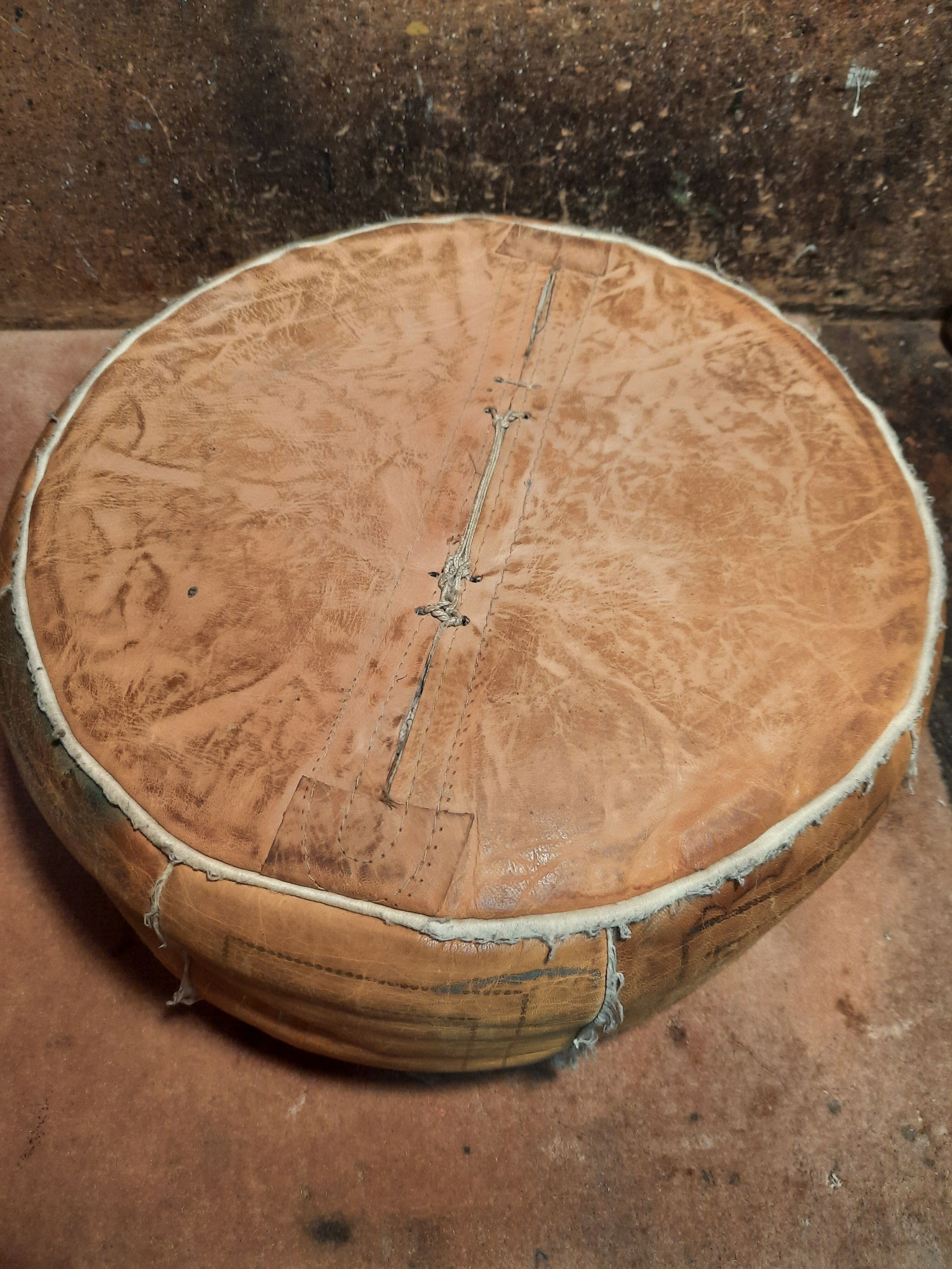 Vintage moroccan pouf