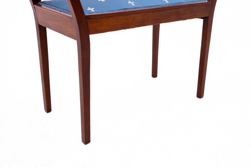 Antique seat from around 1900, Western Europe. After renovation.