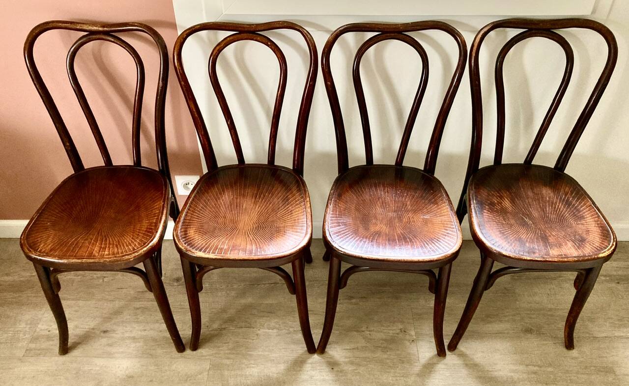 Set of 4 Fischel bistro chairs