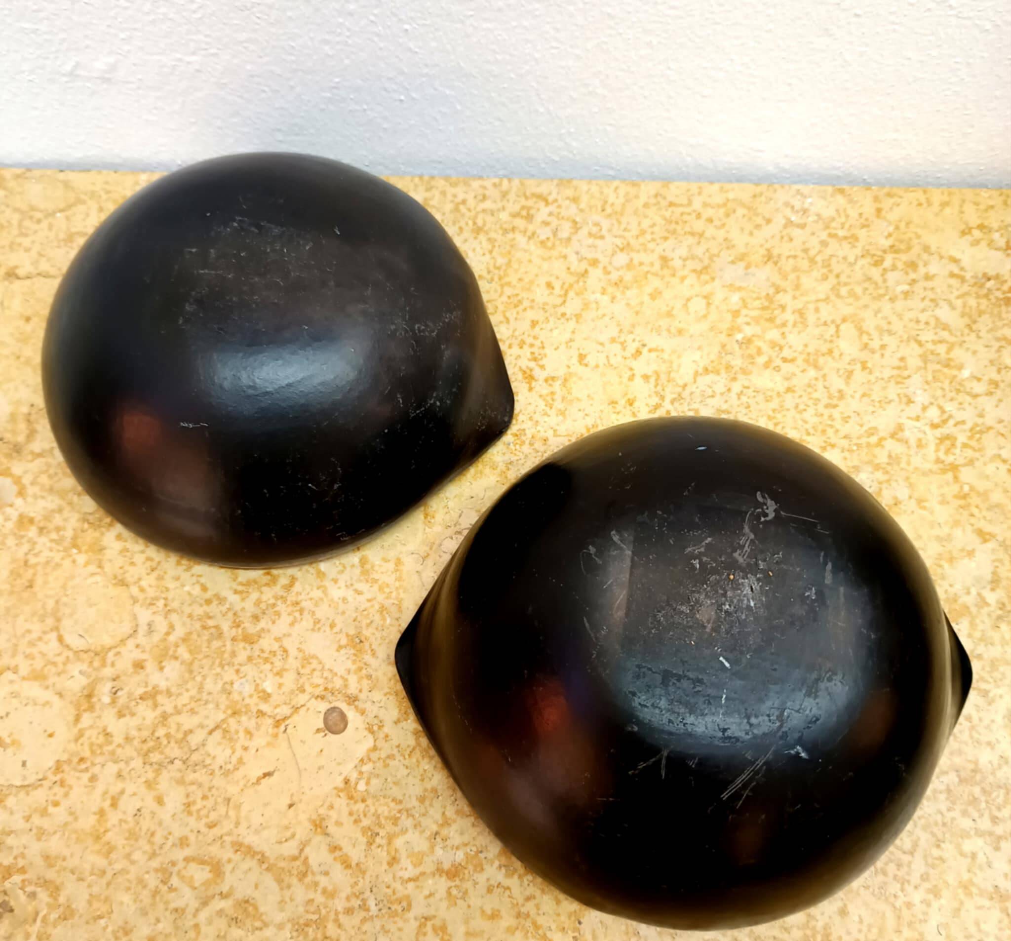 Pair of pottery bowls from La Chamba, Colombia