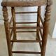 Ancien tabouret de bar en bois