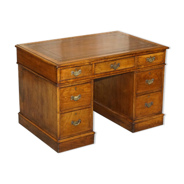 Georgian oak chest of drawers restored around 1800