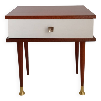 Bedside table