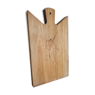 Solid wood cutting board