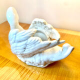 Duck-shaped planter or pot holder