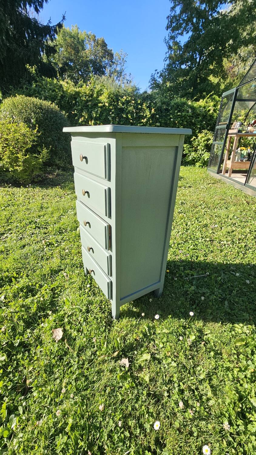 5-drawer chest of drawers