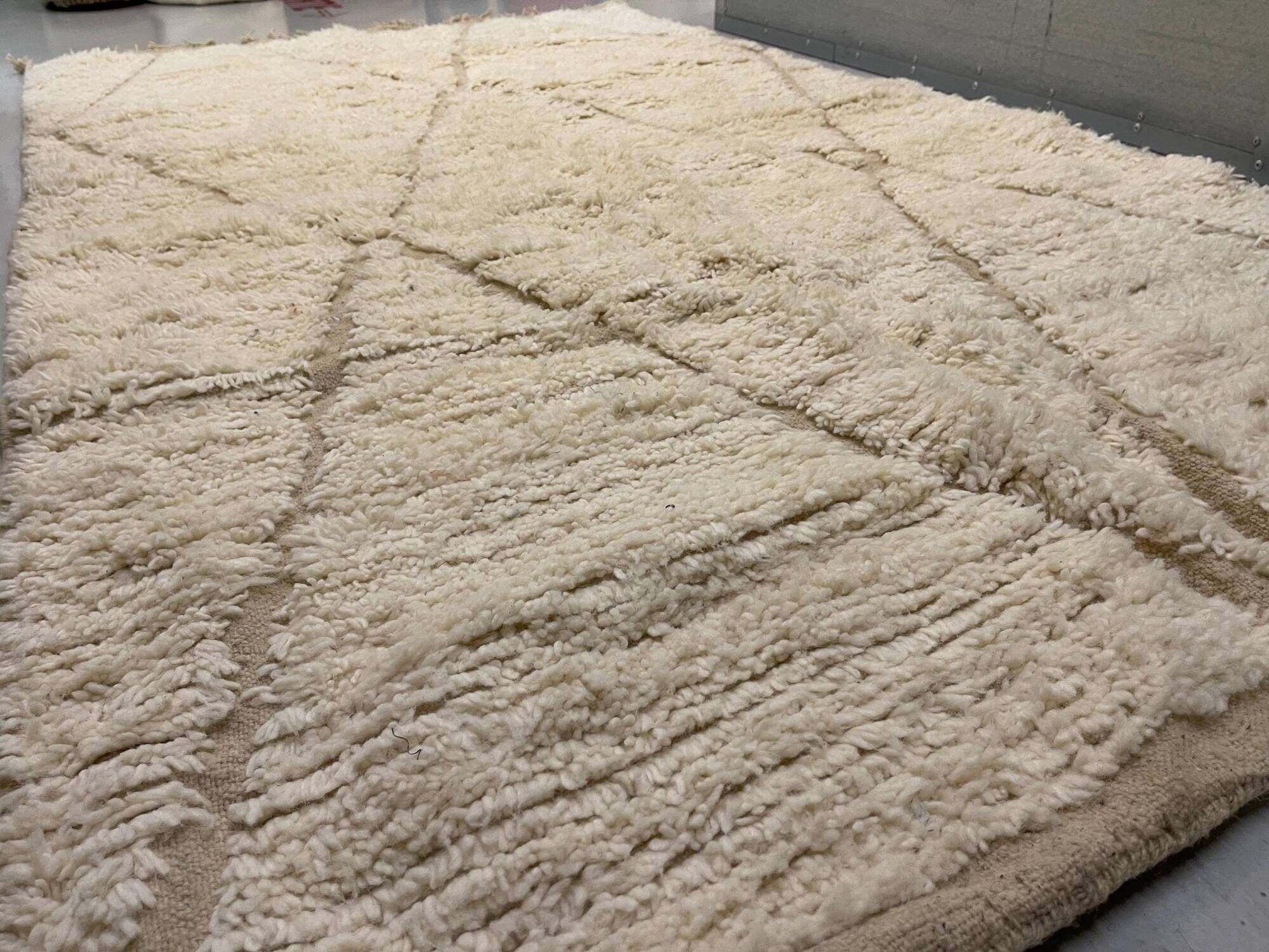 Handmade Moroccan Berber rug, cream and beige with diamonds 150x263cm