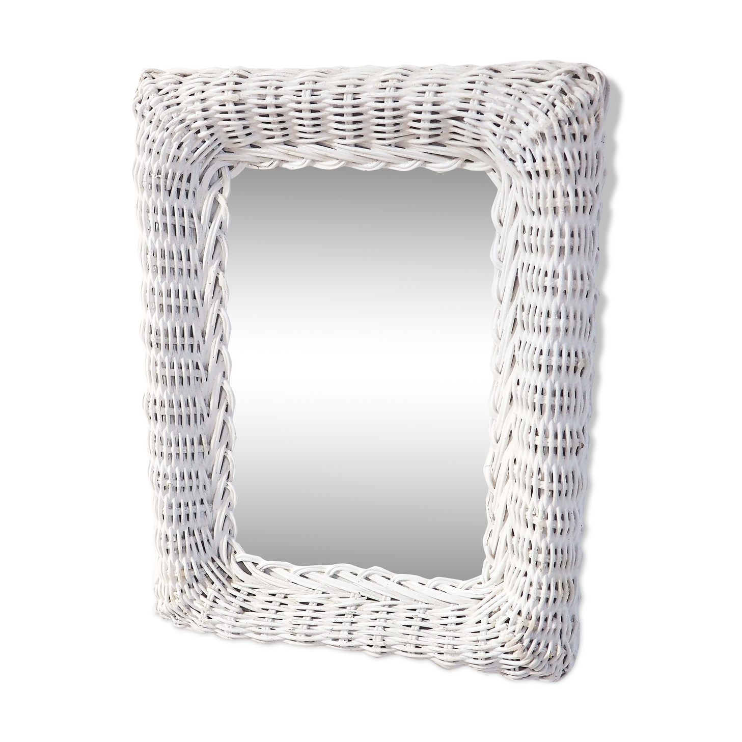 White rattan mirror 27x40cm
