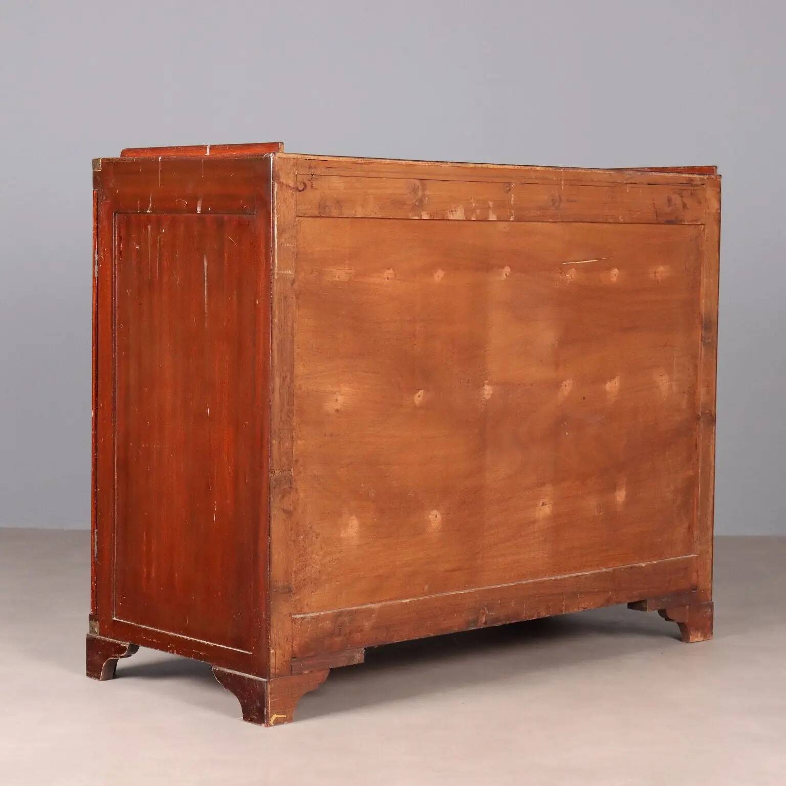 Antique mahogany commode with brass details, 4 drawers, 20th century.