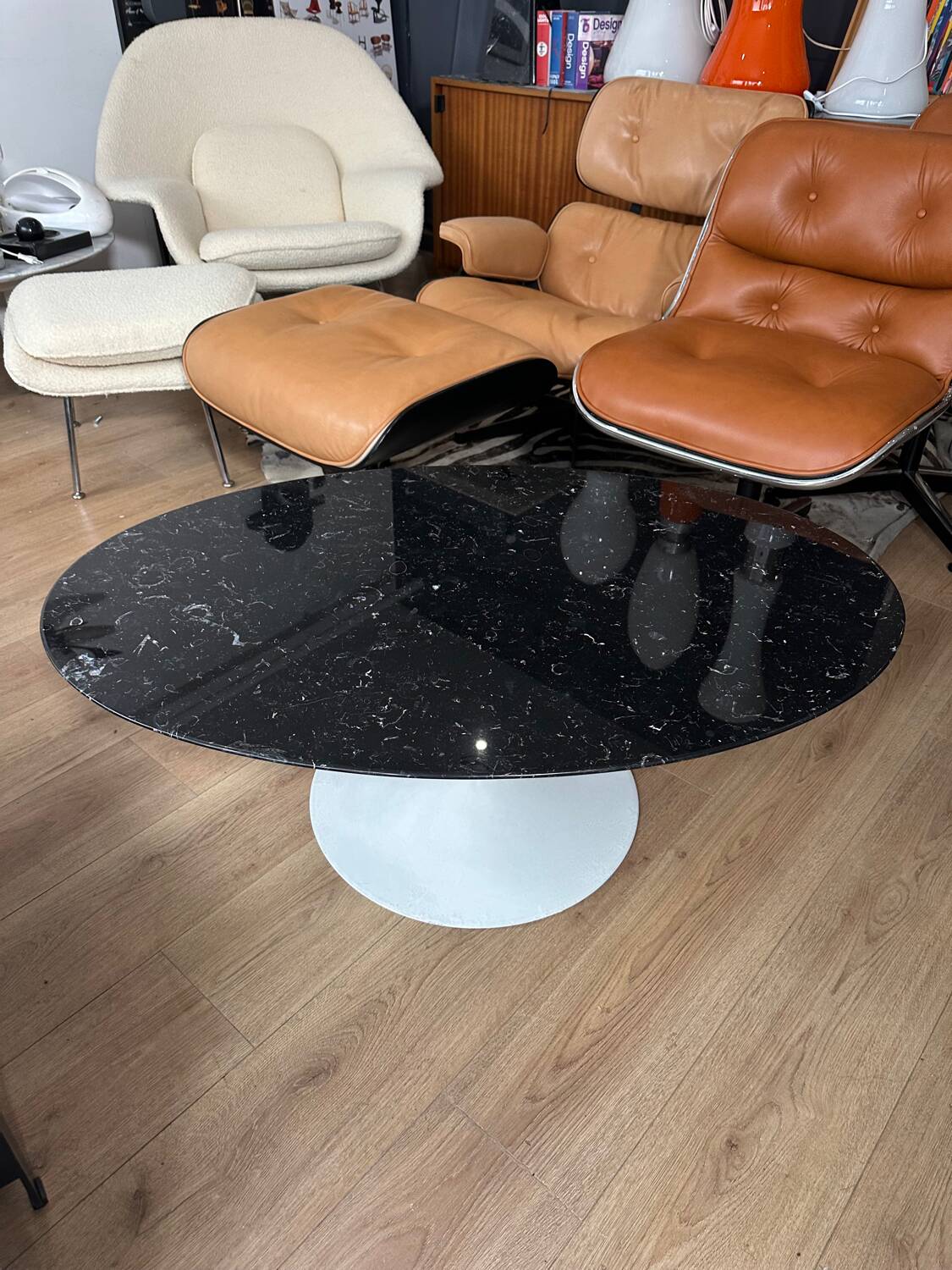 Table basse ovale Eero Saarinen pour Knoll