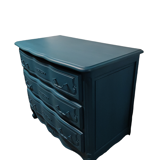 Chest of drawers crossbow
