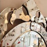 Large oval Venetian mirror with closed sides, 1940