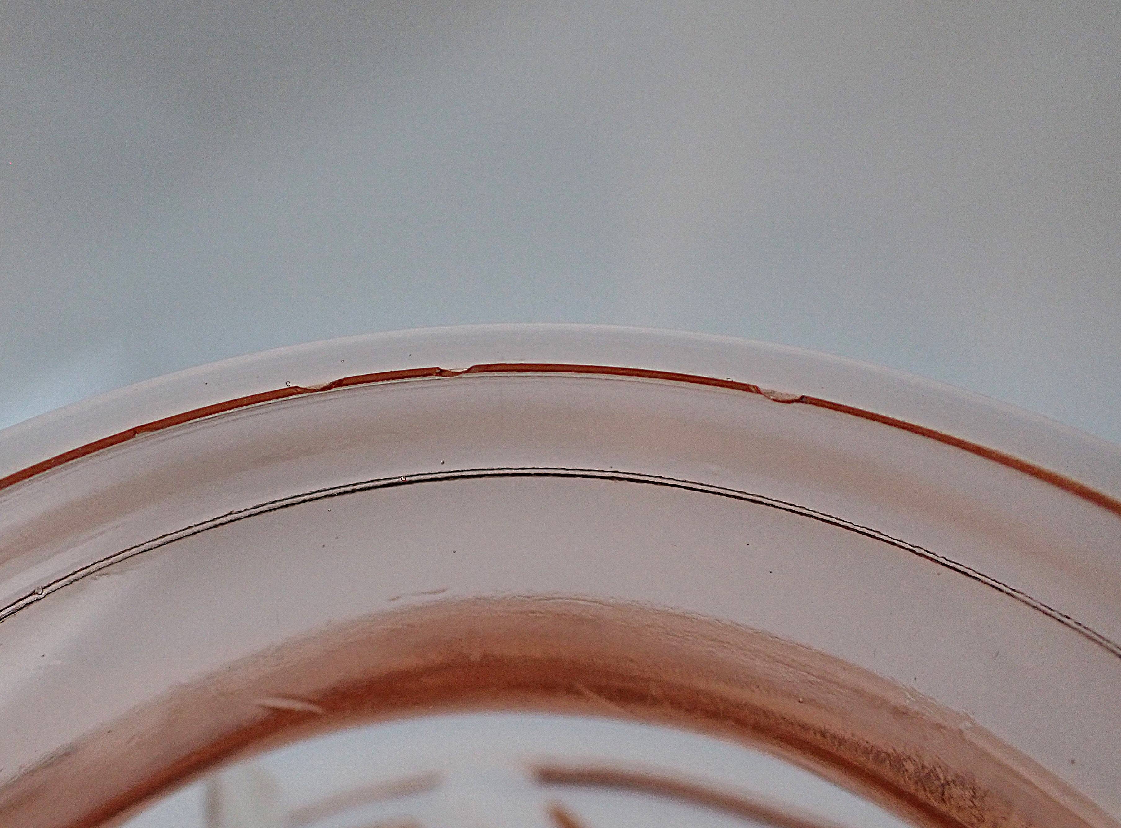 Vases en verre épais rose transparent - style géométrique art déco