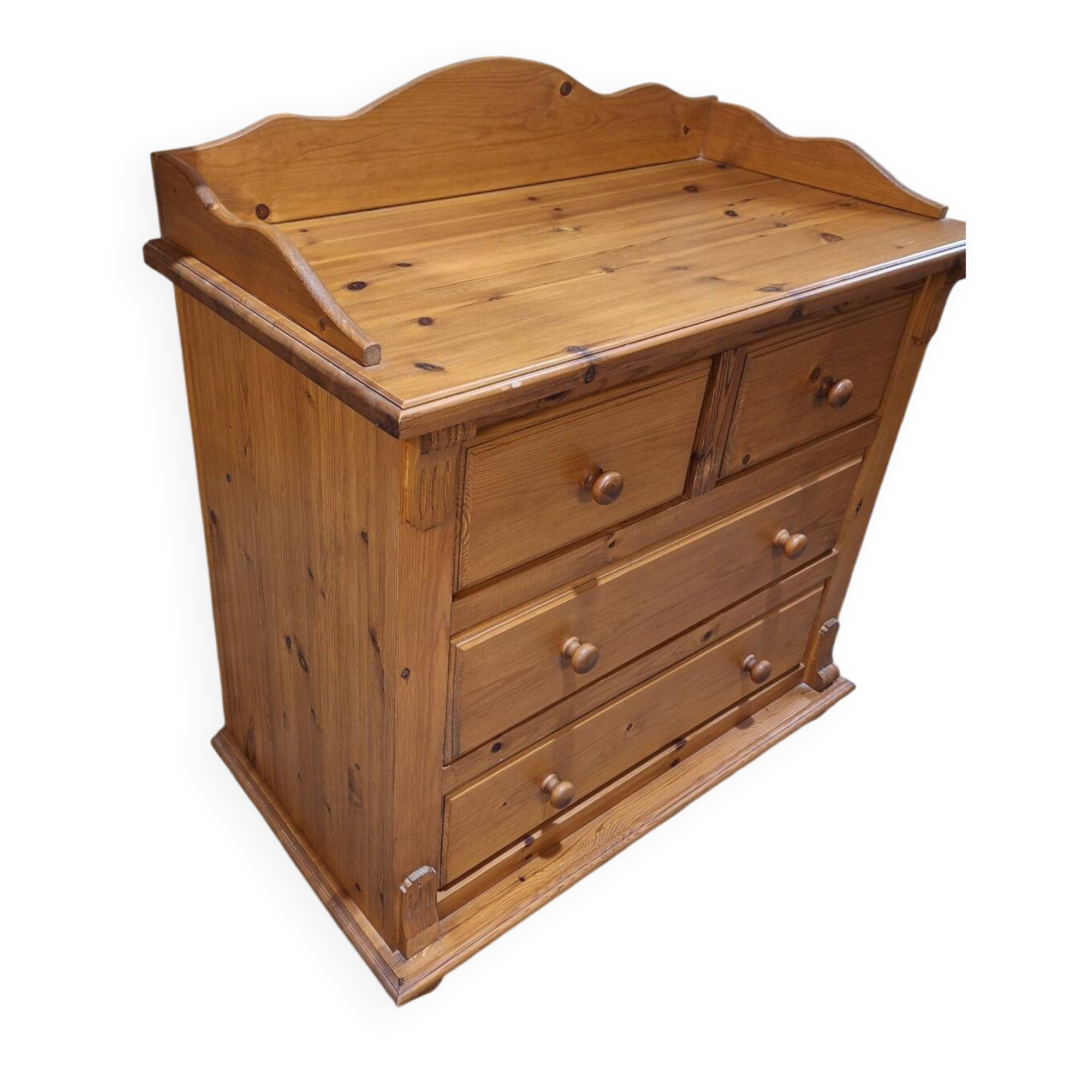 Solid pine chest of drawers